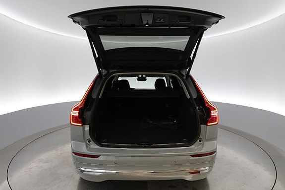 Volvo XC60 15 of 16
