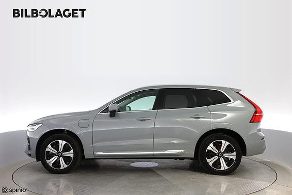 Volvo XC60 2 of 16