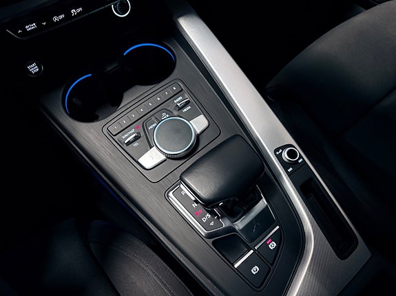 Audi A4 allroad 17 of 30