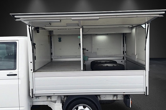 Volkswagen Transporter 16 of 19
