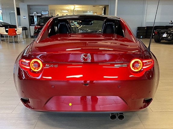 Mazda MX-5 7 of 12