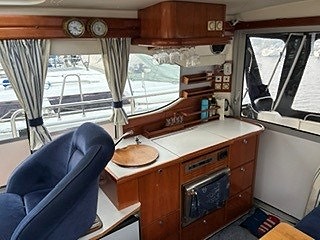 Aquador 32 C 4 of 10
