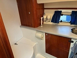 Aquador 32 C 7 of 10