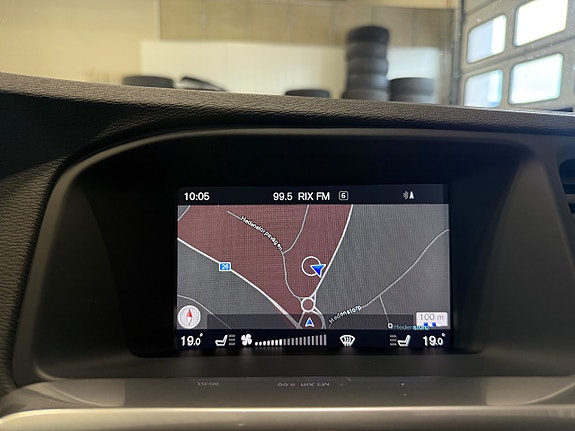 Volvo V60 Cross Country 15 of 20