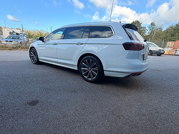 Volkswagen Passat 5 of 9