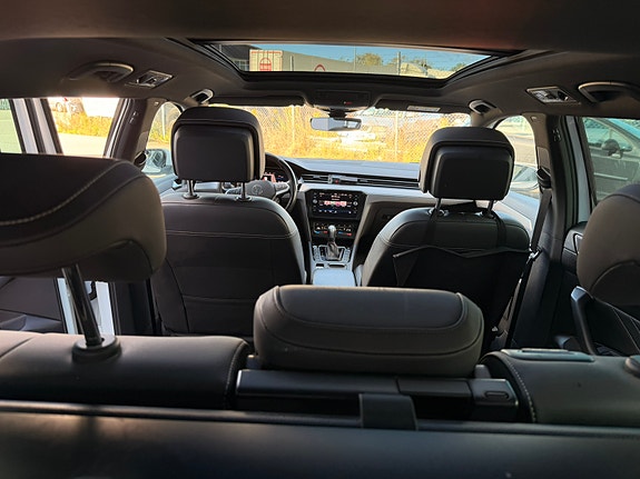 Volkswagen Passat 6 of 9