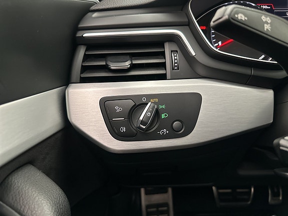 Audi A4 23 of 29