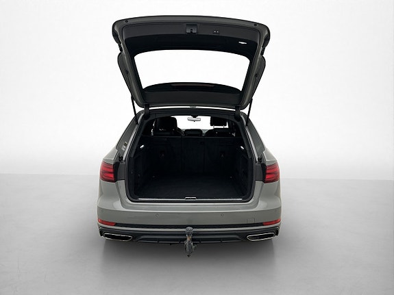 Audi A4 8 of 29