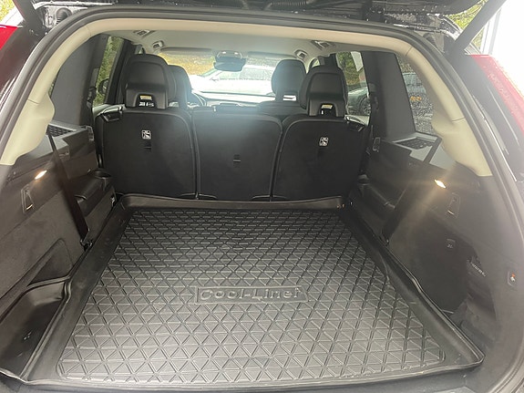 Volvo XC90 7 of 7