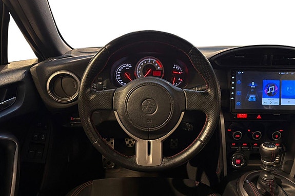 Toyota GT86 14 of 21