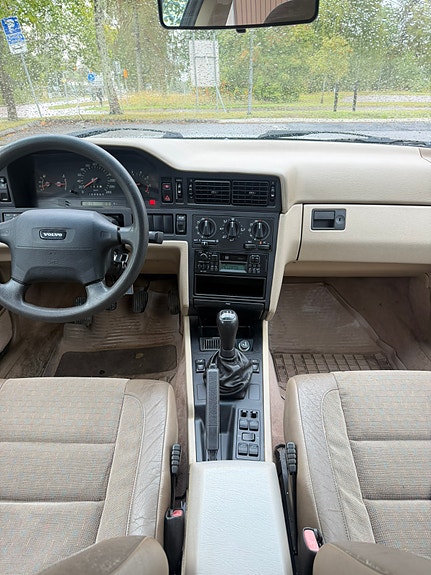 Volvo 850 9 of 13