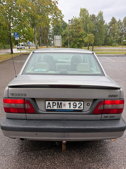 Volvo 850 2 of 13