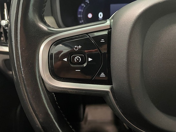 Volvo V90 Cross Country 17 of 22