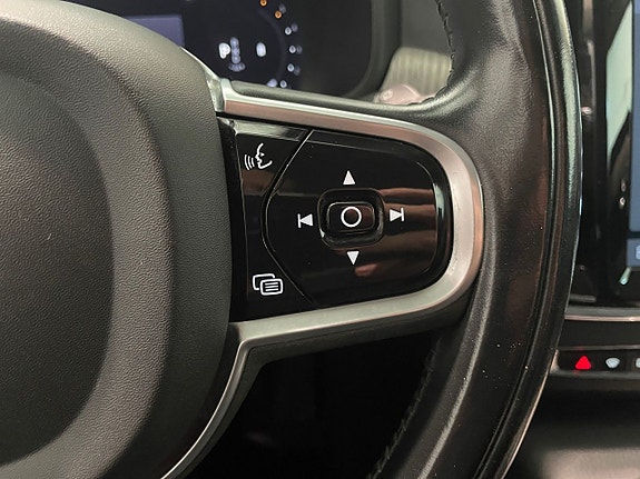 Volvo V90 Cross Country 18 of 22