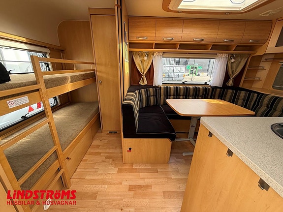 Dethleffs CAMPER 560 Barnkammare ALDE Ränta 4,95% 2 of 19