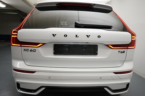 Volvo XC60 29 of 30