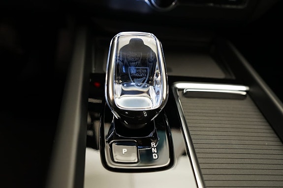 Volvo XC60 24 of 30