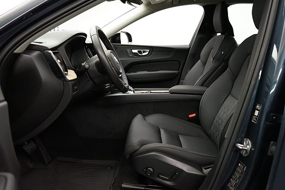 Volvo XC60 9 of 30