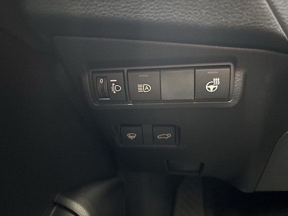 Toyota Corolla Cross 22 of 23