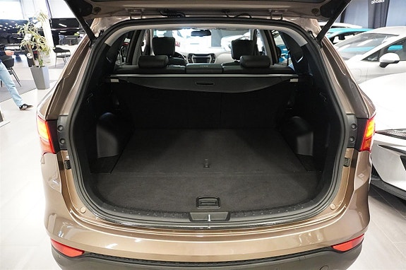 Hyundai Santa Fe 6 of 27