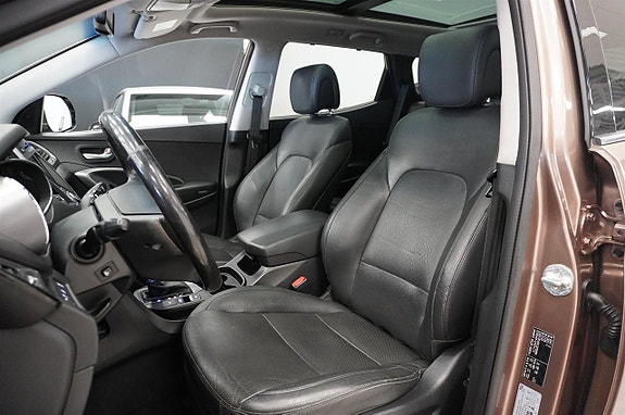 Hyundai Santa Fe 10 of 27