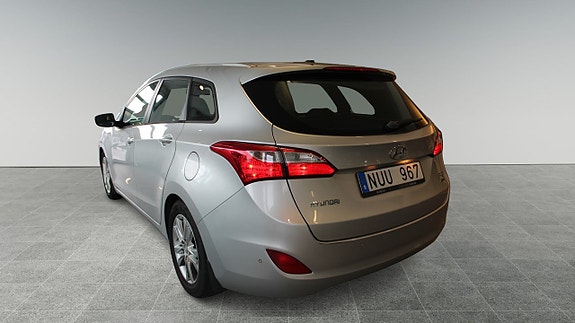 Hyundai i30 4 of 13