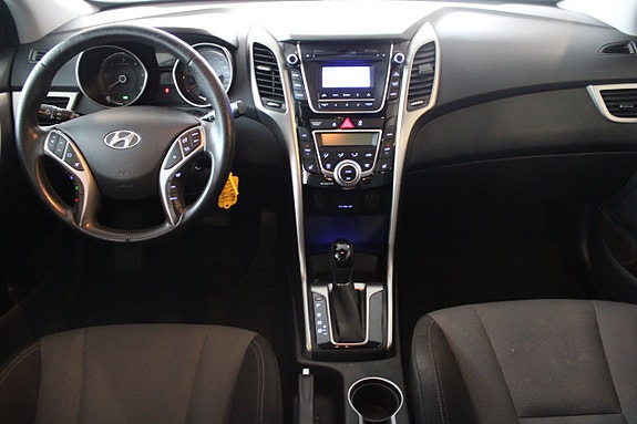 Hyundai i30 9 of 13