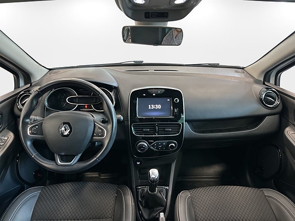 Renault Clio 7 of 14