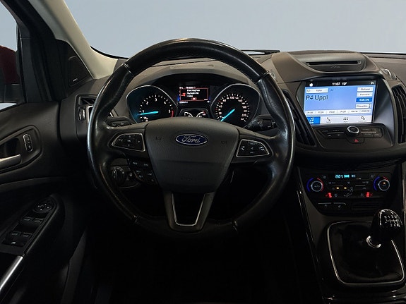 Ford Kuga 9 of 18
