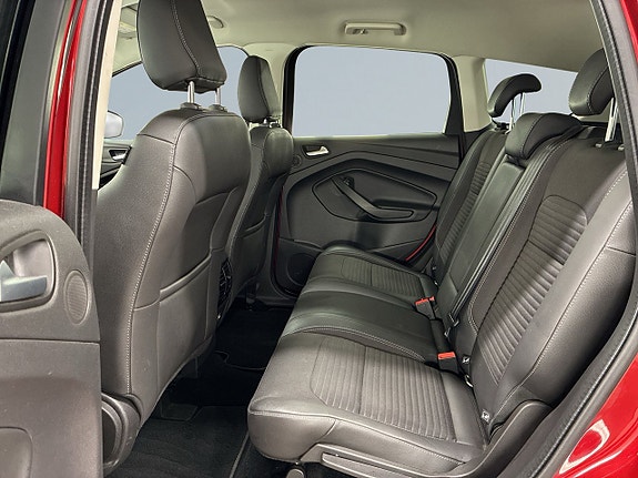 Ford Kuga 13 of 18