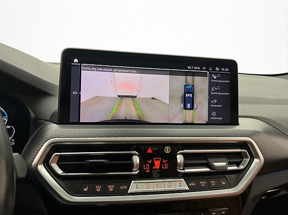 BMW X3 20 of 30
