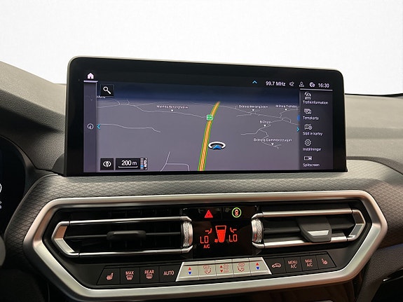 BMW X3 23 of 30