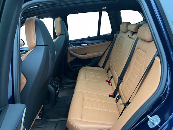 BMW X3 29 of 30