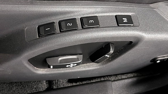 Volvo V70 18 of 21