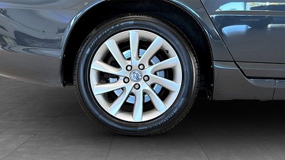 Volvo V70 9 of 21