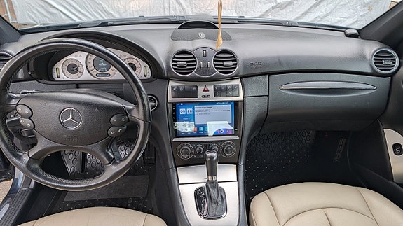 Mercedes-Benz CLK280 8 of 15