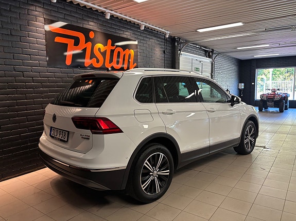 Volkswagen Tiguan 4 of 8