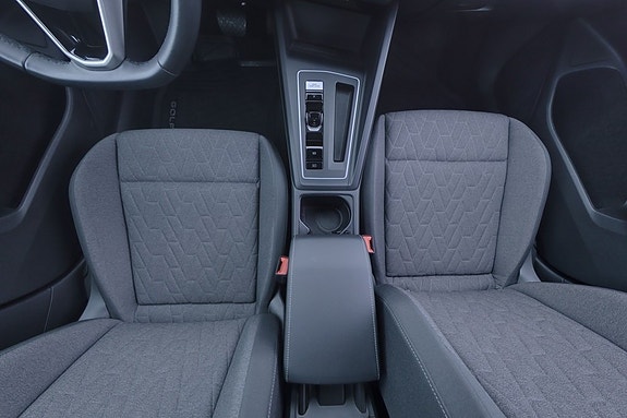 Volkswagen Golf I 9 of 21