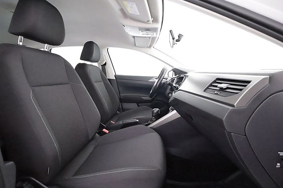 Volkswagen Polo 12 of 19