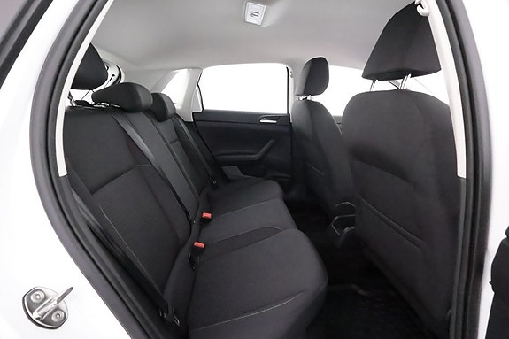 Volkswagen Polo 11 of 19