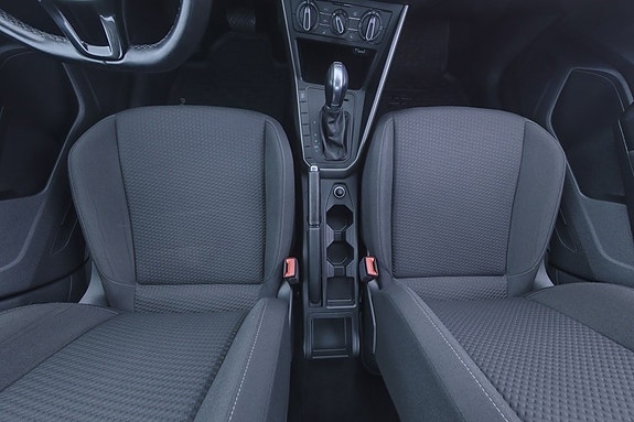 Volkswagen Polo 9 of 19
