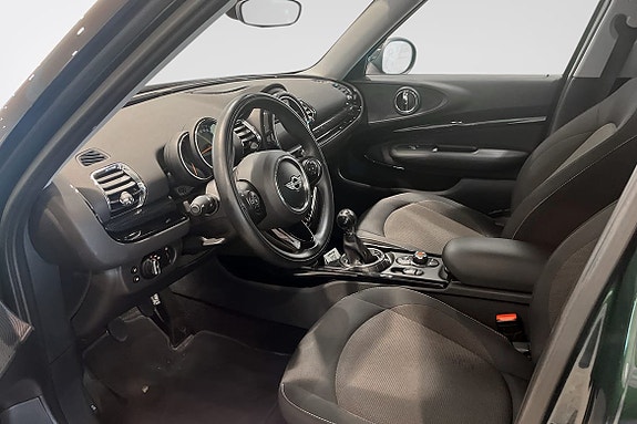 MINI Cooper 6 of 12