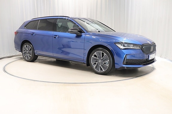 Skoda Superb 3 of 12