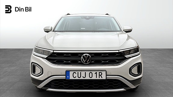 Volkswagen T-Roc 4 of 12