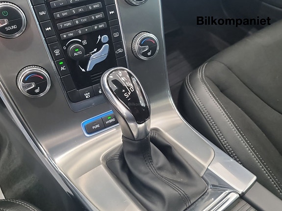 Volvo V60 12 of 14