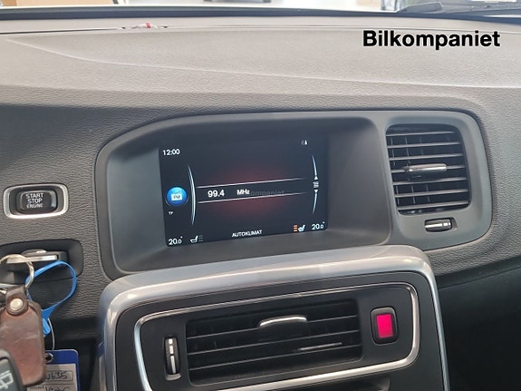 Volvo V60 11 of 14