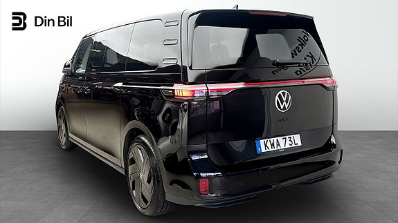 Volkswagen ID. Buzz 3 of 13