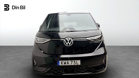 Volkswagen ID. Buzz 4 of 13