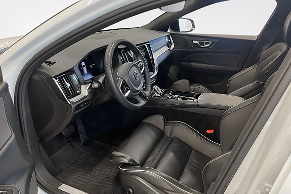 Volvo V60 6 of 17