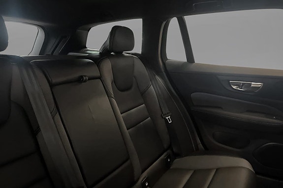 Volvo V60 10 of 17